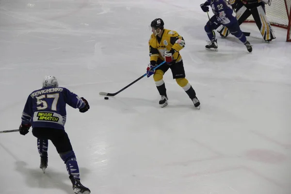 Partido Hockey Entre Club Kiev Falcons Equipo Bila Tsherkva Leopard — Foto de Stock