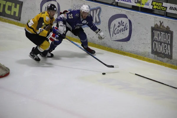 Partido Hockey Entre Club Kiev Falcons Equipo Bila Tsherkva Leopard —  Fotos de Stock