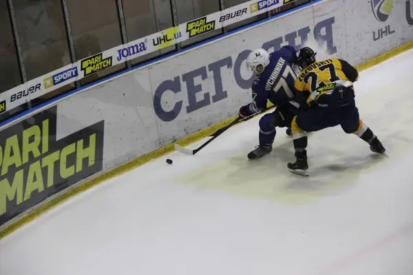 Partido Hockey Entre Equipo Kiev Falcons Club Bila Tcherkva Leopard — Foto de Stock