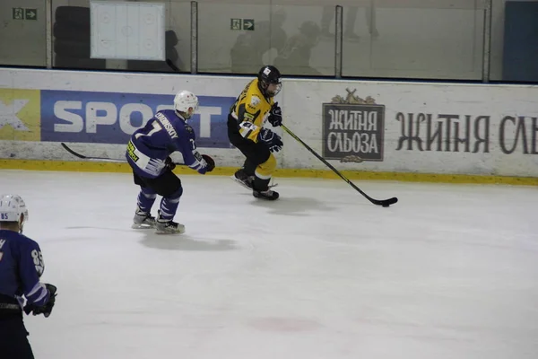 Hockeywedstrijd Tussen Kiev Team Falcons Club Uit Bila Tcherkva Leopard — Stockfoto