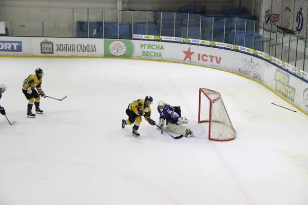 Partido Hockey Entre Equipo Kiev Falcons Club Bila Tcherkva Leopard — Foto de Stock