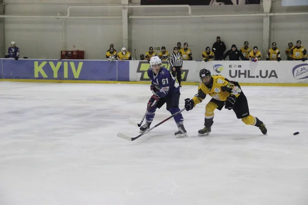 Partido Hockey Entre Club Kiev Falcons Equipo Bila Tcherkva Leopard — Foto de Stock