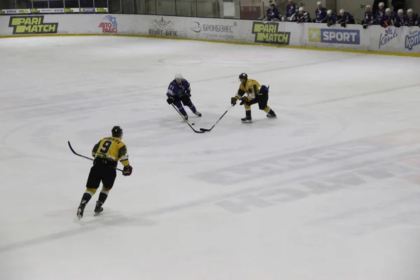 Partido Hockey Entre Club Kiev Falcons Equipo Bila Tcherkva Leopard —  Fotos de Stock