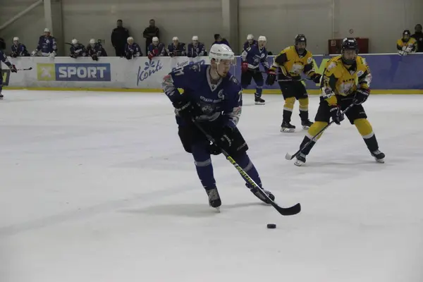 Partido Hockey Entre Club Kiev Falcons Equipo Bila Tcherkva Leopard —  Fotos de Stock