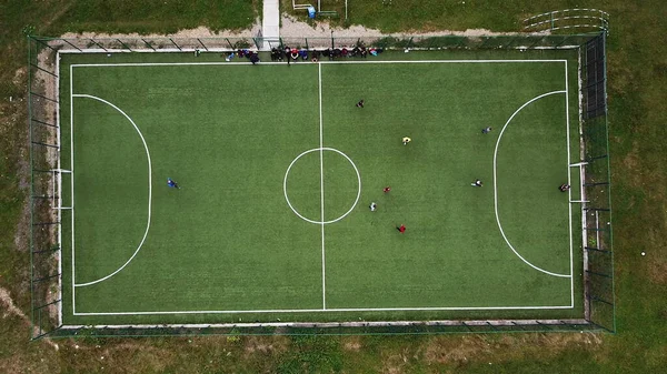 Amateurtraining im Mini-Fußball — Stockfoto