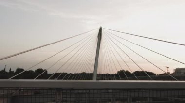 Fransa, Strasbourg Modern Köprüsü. Modern mimarinin nesnesi