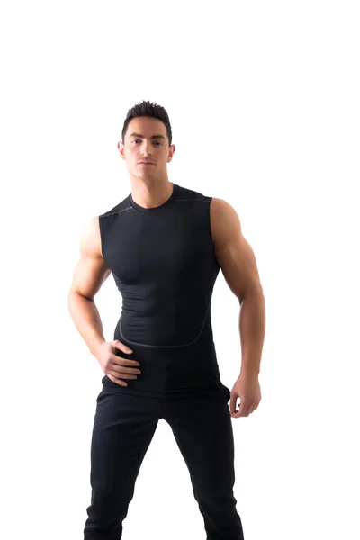 Pohledný sportovní mladý muž v černé tričko — Stock fotografie