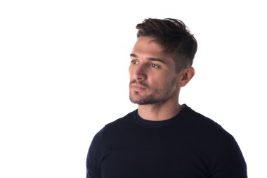 Bir tarafına bakarak çekici genç adam, profil görünümü,