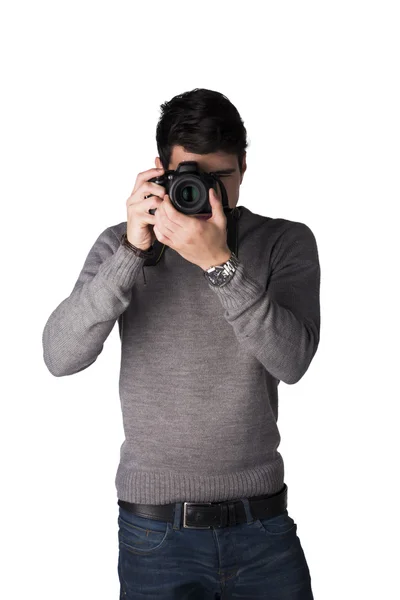 Yakışıklı genç adam alarak fotoğraf ile profesyonel photocamera — Stok fotoğraf