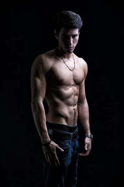 Stilig bar överkropp muskulös ung mans profil — Stockfoto