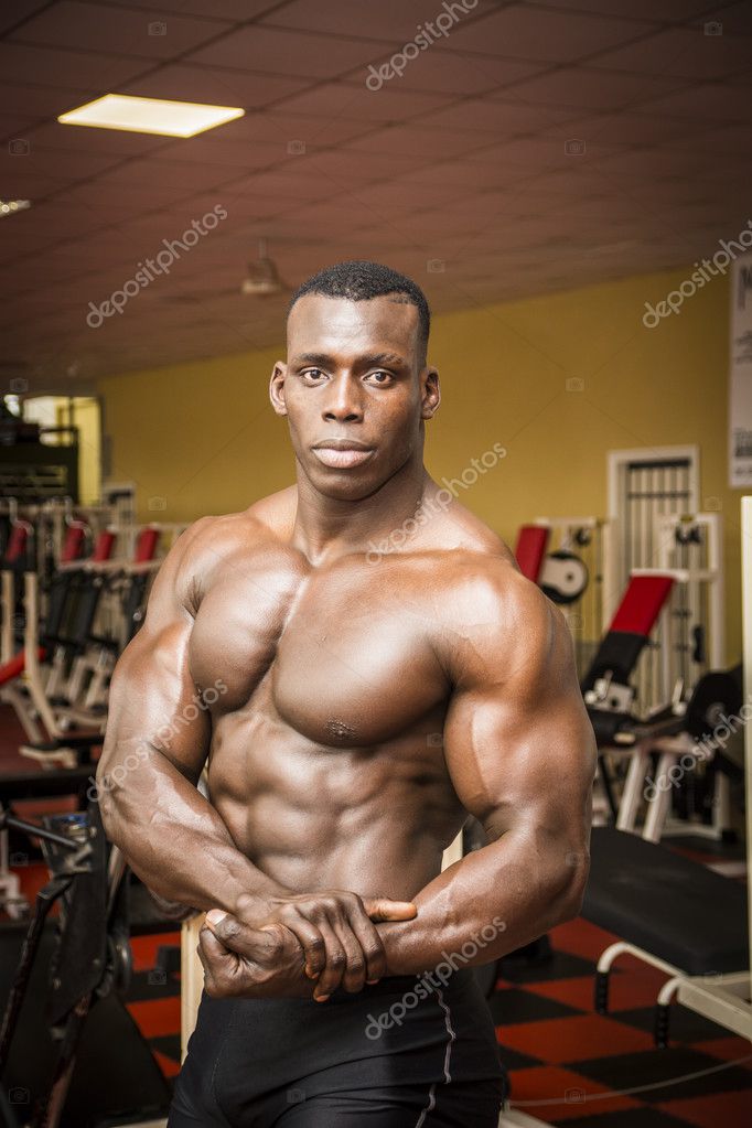 jaehun_allright posing with @ruff_diesel post workout 💪🏻💪🏻 #bodybuilding  #bodybuilder #fitnessvoltnetwork #fitnesslife #mus... | Instagram