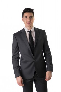 İş takım elbise gülümseyen yakışıklı zarif genç adam