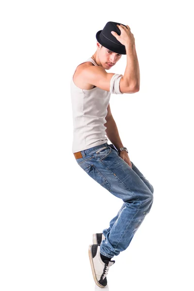 Ballerino hip hop che mostra alcuni movimenti — Foto Stock