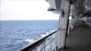 Yan deste cruise gemi yelken