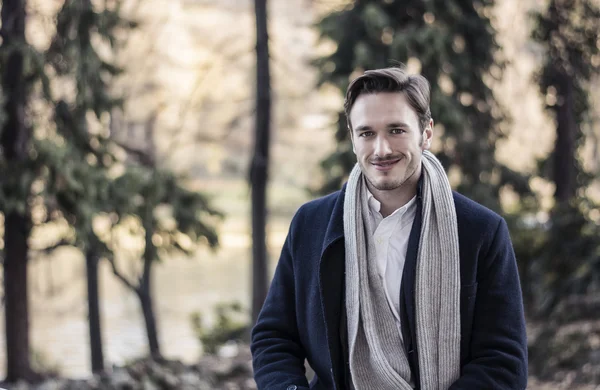 Handsome young man outdoor in winter fashion — Stock Photo, Image