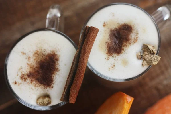 Tarçınlı Balkabaklı Latte Zencefilli Makro — Stok fotoğraf