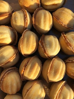 Yoğunlaştırılmış süt makrolu lezzetli çerezler