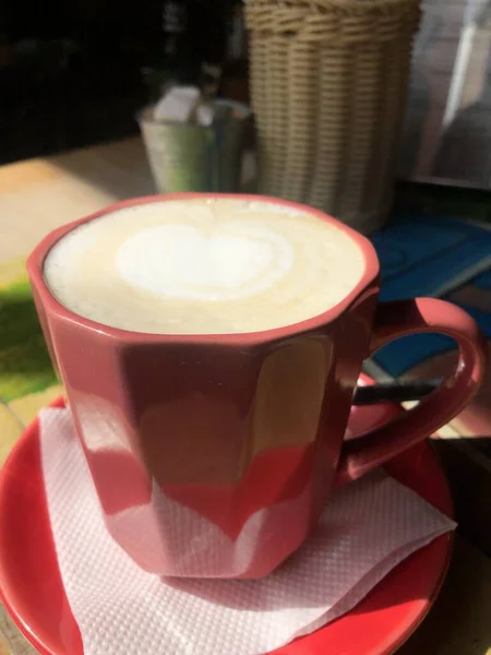 Νόστιμο Latte Κανέλα Στο Καφέ — Φωτογραφία Αρχείου