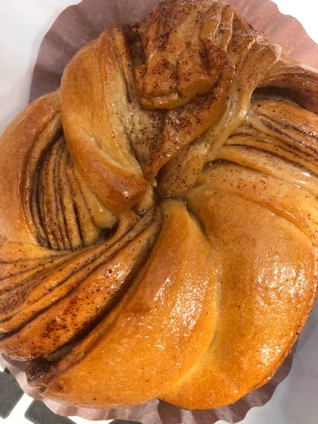 Fresh Pastries Fruit Cinnamon — Stock Photo, Image