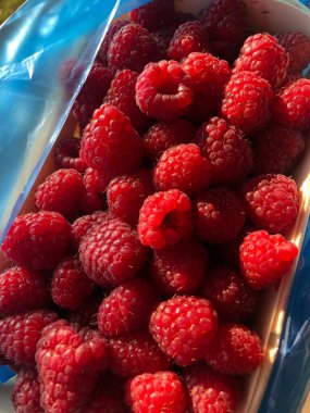 Piyasada Olgun ahududu