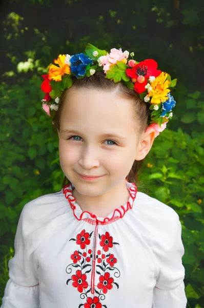 Ukrainian girl outdoors — Stock Photo, Image