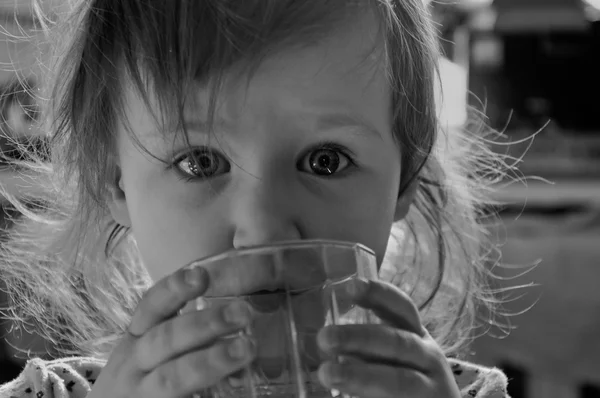 Black and white baby girl — Stock Photo, Image