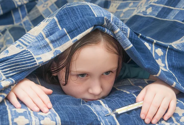 kız bebek grip ile hasta