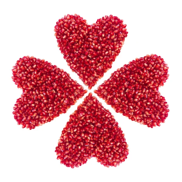 Garnet korn hjärtat isolerade — Stockfoto