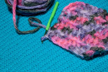 iplik ve örme çok renkli top