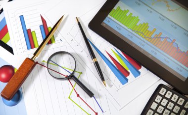 Hisse senedi grafikleri ve Büyüteç