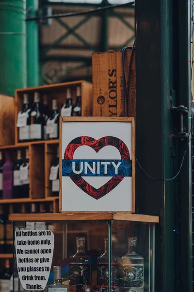 London Großbritannien November 2020 Unity Heart Schild Einem Marktstand Borough — Stockfoto