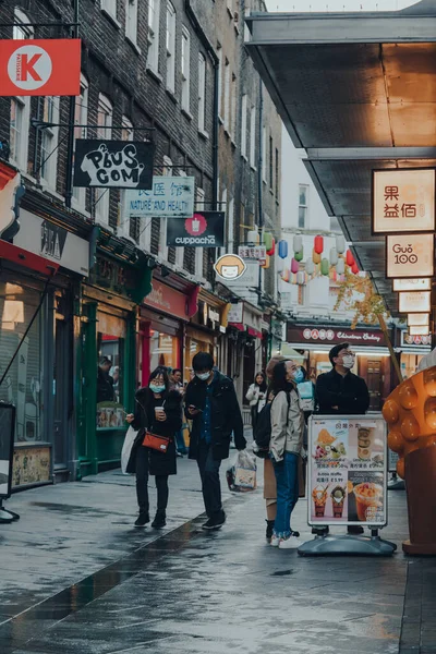 London November 2020 People Wearing Face Masks Chinatown Area London — Fotografia de Stock
