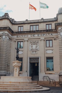 Seville, İspanya - 19 Ocak 2020: Sevilla 'daki Banco de Espana cephesi, Güney İspanya' nın Endülüs bölgesinin başkenti ve popüler bir turizm beldesi.