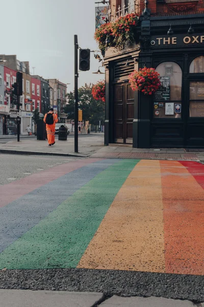 London Egyesült Királyság 2020 Augusztus Szivárvány Gyalogos Átkelőhely Londoni Camden — Stock Fotó