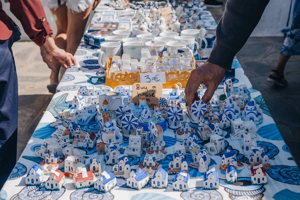 Ana Mera Griechenland September 2019 Touristen Stöbern Den Marktständen Ana — Stockfoto