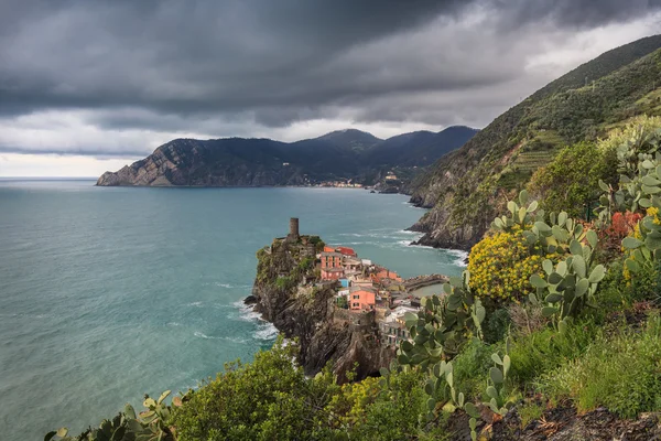 Vernazza Village em Cinque Terre, Itália — Fotografia de Stock