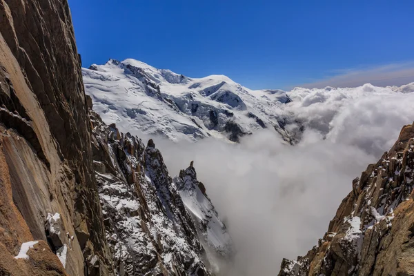 Masyw Mont Blanc w Alpach Francuskich — Zdjęcie stockowe