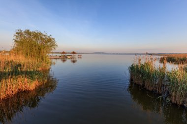 Tuna Deltası'nda gündoğumu