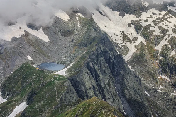 Lago de montaña — Foto de Stock