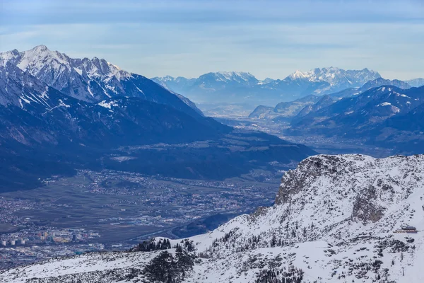 Zimowy krajobraz górski. Innsbruck, Austria — Zdjęcie stockowe