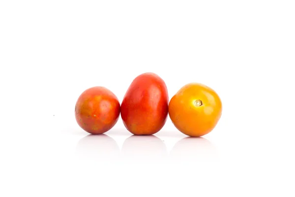 白色背景的番茄分离物 — 图库照片