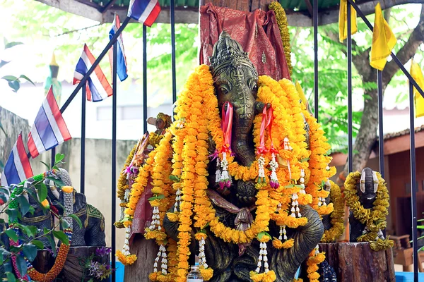 Ganesha statue in asia thailand — Stock Photo, Image