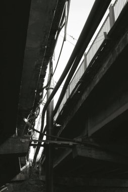 Köprü hatları arasında bir boşluk