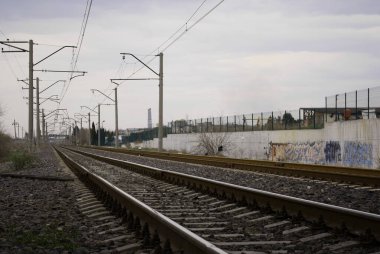 Eski bir demiryolu manzarası 