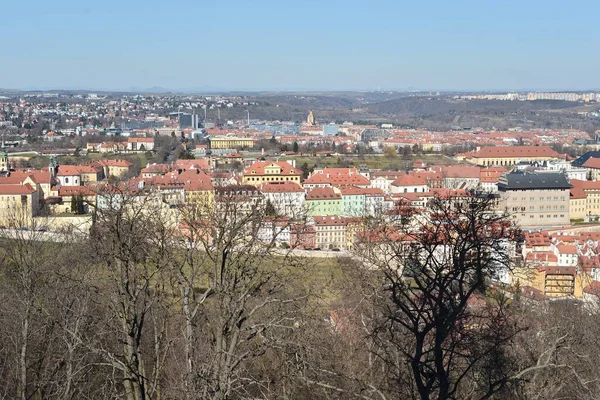 Prag Şehri - bir dağdan manzara.