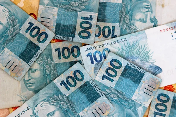 Brasilianska sedlar 100 reais — Stockfoto