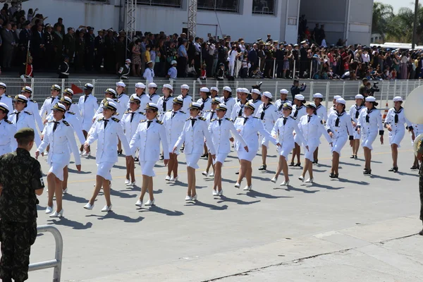 Mulheres no desfile militar da independência do Brasil — Fotografia de Stock