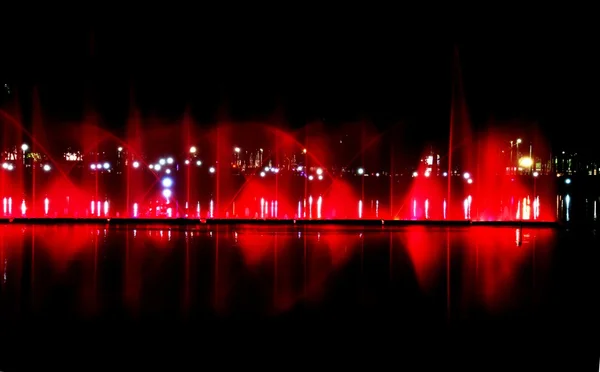 イビラプエラ公園の夜 — ストック写真