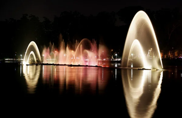 Parque Ibirapuera la noche — Foto de Stock