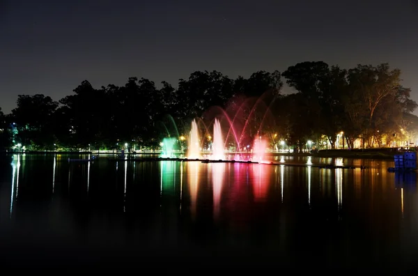 Ibirapuera Park az éjszaka — Stock Fotó